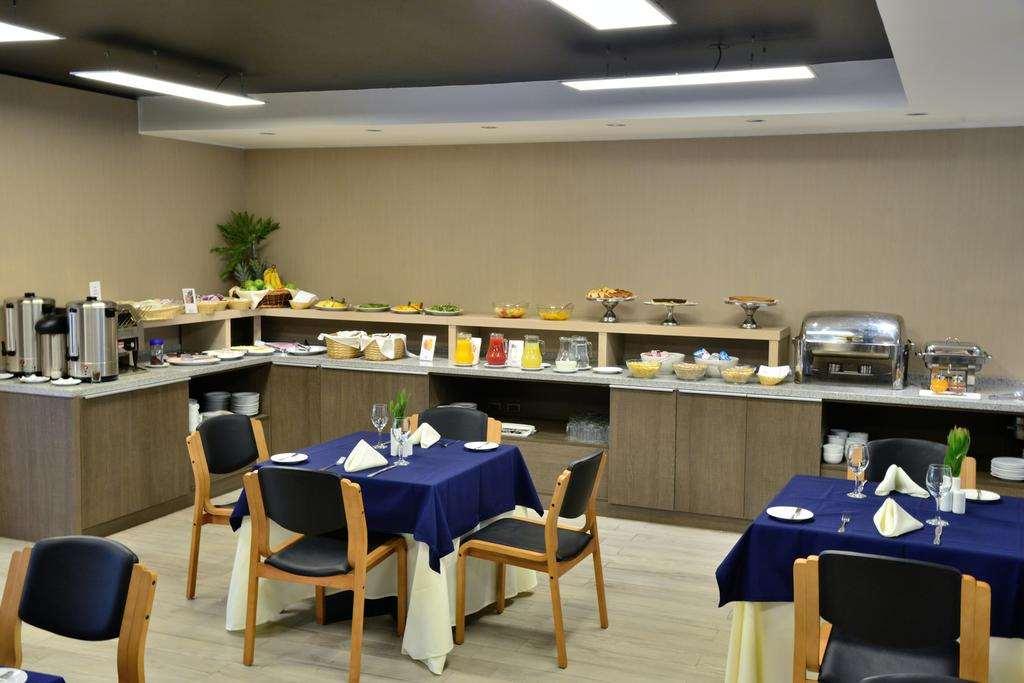 Panamericana Hotel Providencia Santiago Nhà hàng bức ảnh